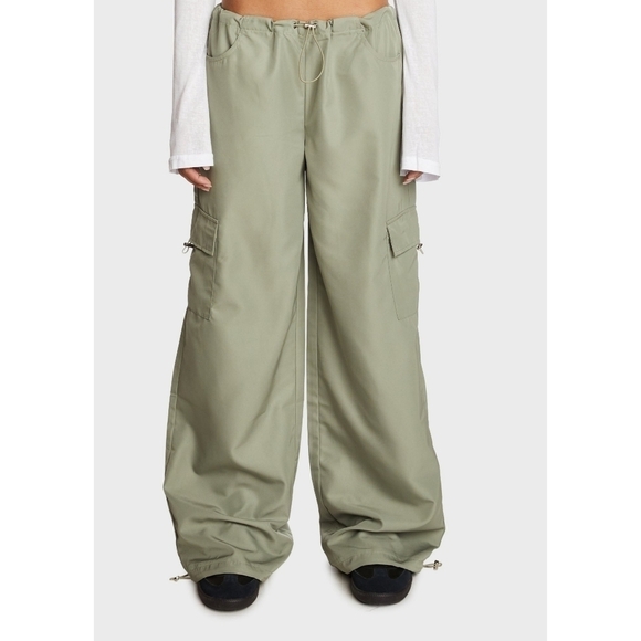Edikted Asha Low Rise Nylon Cargo Parachute Pants Women's Size XS Light Green - Picture 1 of 13